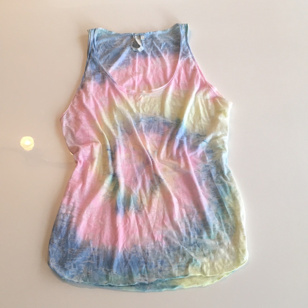 LF Emma & Sam Tie Dye Pastel Tank Top 🌸